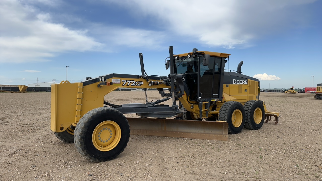 2019 Deere 772GP SmartGrade